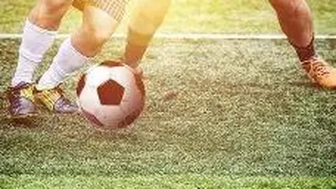 全运篮球赛：22岁以下男队四强战广东力克河南